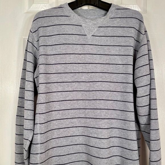 LL BEAN THERMAL TOP HEATHER GRAY w BLUE STRIPE L - Picture 2 of 6